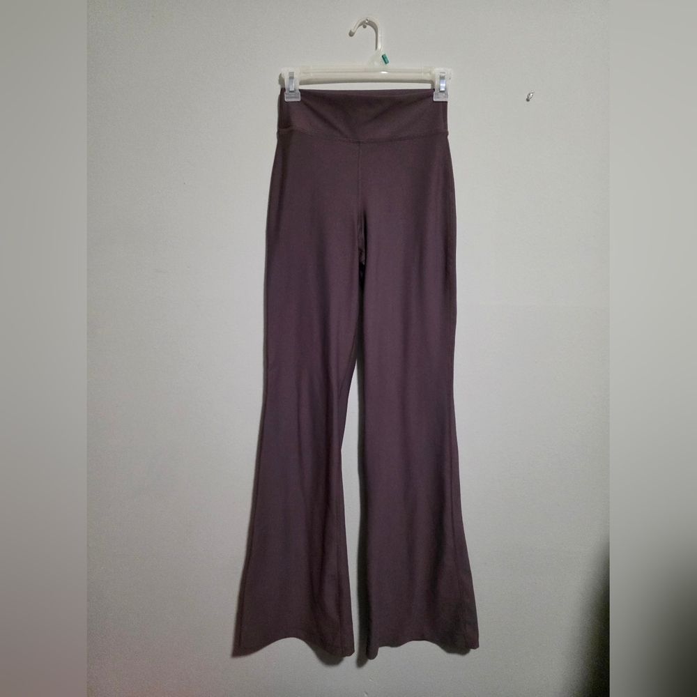 Old Navy Flare Pants - Picture 4 of 10